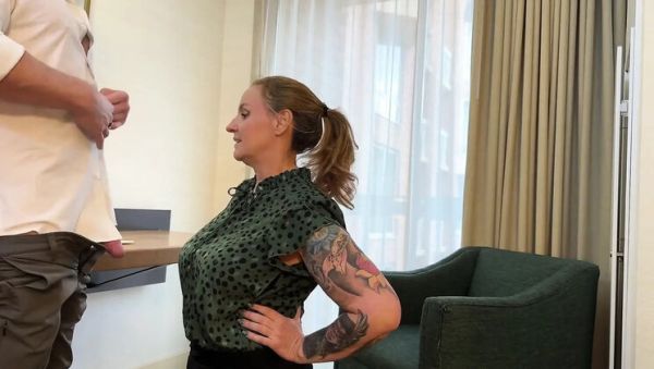 MILF Molly McSquirts Forced to Suck and Fuck by Stepdaughter - Big Natural Tits, Squirting, Office Role Play - veryfreeporn.com - Britain on freevids.org