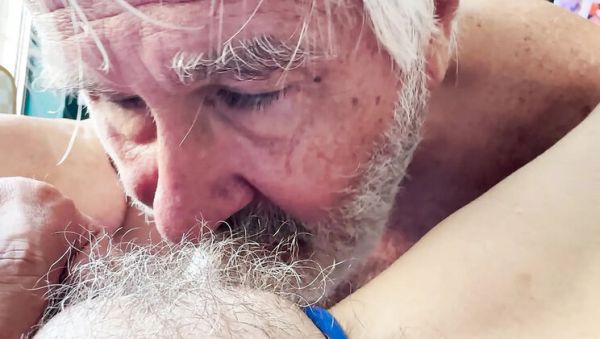 Hairy Mature MILF Pussy Compilation - Spreading Legs & Eating Pussy in HD - veryfreeporn.com - Britain on freevids.org