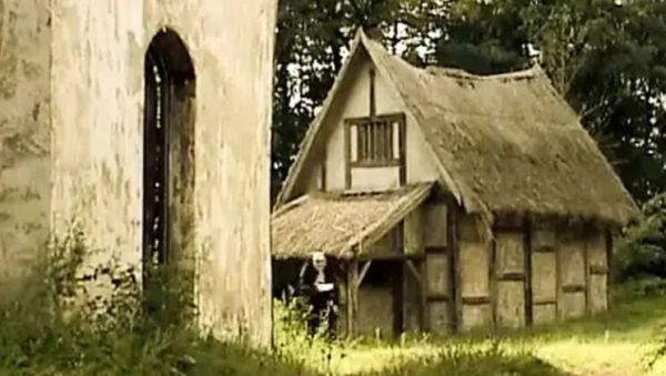 Anal Queen Angela Winter Double Penetration Nun Cosplay Fetish Movie - veryfreeporn.com - Italy on freevids.org