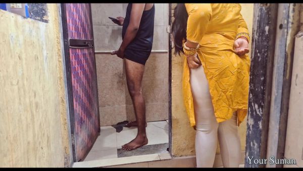 Indian Stepsister Catches Stepbrother in Bathroom with Huge Cock - Desi Sex with Myra - xxxfiles.com - Britain - India on freevids.org