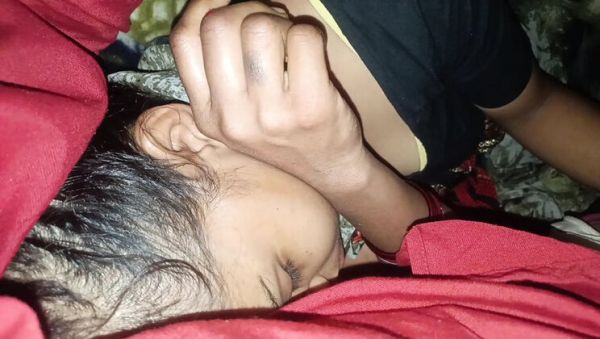 Indian Soni Bhabhi Hot Milf Sucks Big Black Cock and Eats Cum - veryfreeporn.com - India on freevids.org