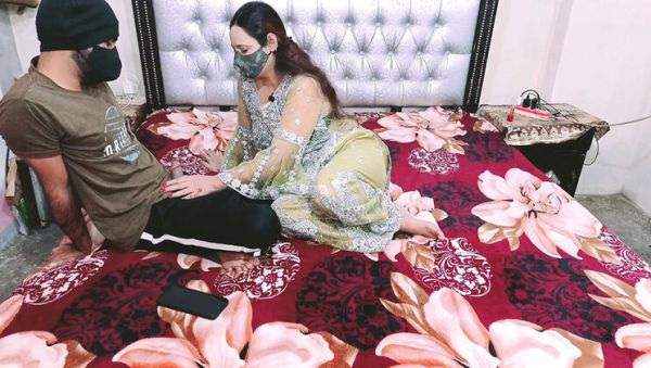 First Time Step Mom Anal Doggystyle - Desi Indian Homemade Sex - porntry.com - India - Japan - Pakistan on freevids.org