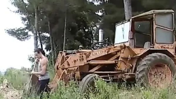 Blonde MILF Sucks Dick and Gets Fingered Outside - Rough Outdoor Sex - veryfreeporn.com - Italy on freevids.org