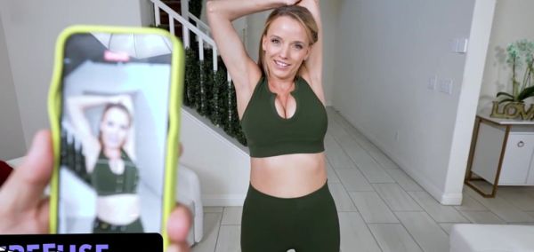 Proud Step Mother Wants To Make Sure Her Stepson Gets The Military Send-off He Deserves - inxxx.com on freevids.org