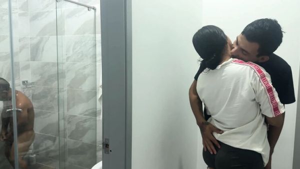 Cheating wife gets anal creampie from lover while husband showers - xxxfiles.com - Colombia on freevids.org