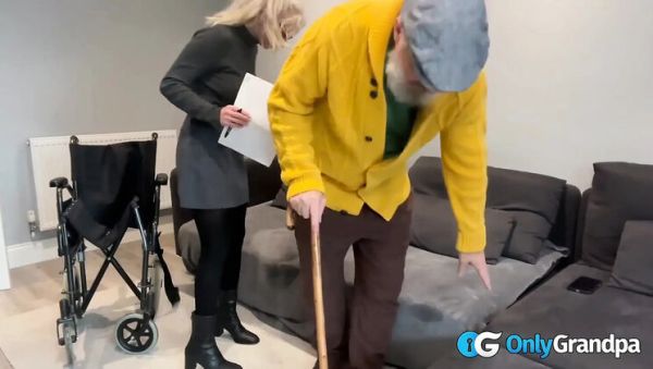 Lila Storm Hard Anal with Old Man – Blonde Teen Gets Fucked and Facial Cum - veryfreeporn.com - Britain on freevids.org