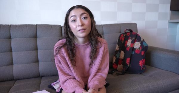 Teen Amber Summer's raw amateurs go wild on couch - alphaporno.com on freevids.org
