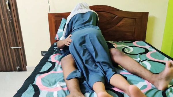Hijab Girl Cheating Sex – Riding Dick Cowgirl Affair - veryfreeporn.com on freevids.org