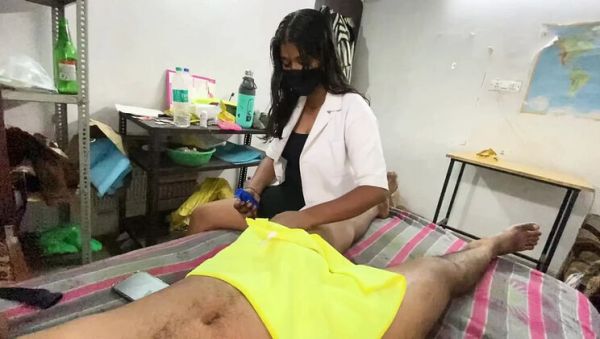 Big Ass Indian Nurse Fucks Patient in Ass While Doctor Is Away - Pinki Didi - porntry.com - India on freevids.org