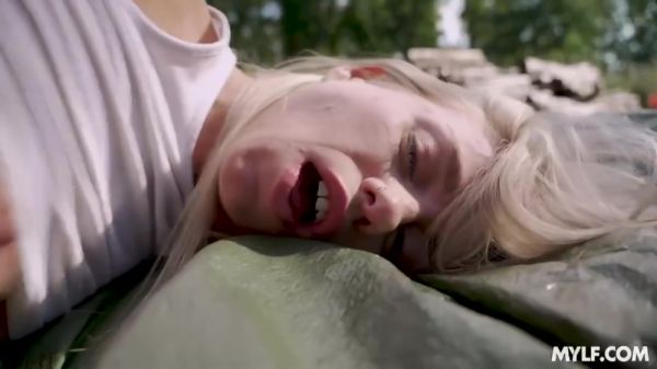 Rosa Josefin - Conquering Rosas Long Hair Clip - upornia.com on freevids.org