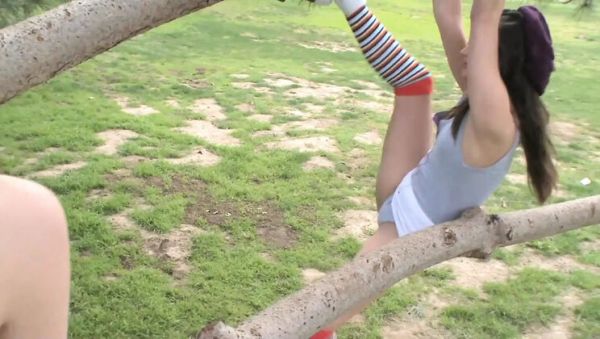 Georgia Jones & Faye Reagan Lesbian College Cheerleaders Outdoor Sex & Toy Fun - veryfreeporn.com - Britain - Georgia on freevids.org