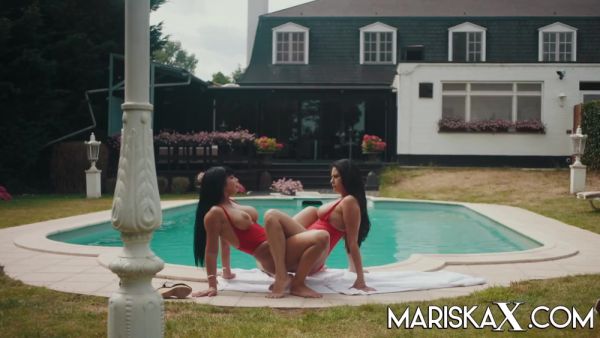 Mariska Fucking Poolside - Valentina Ricci And Mariska X - videohdzog.com on freevids.org