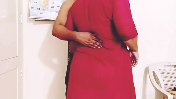 Tamil Mallu Aunty Blowjob and Handjob with Lover - Big Ass Indian MILF - xxxfiles.com - India on freevids.org