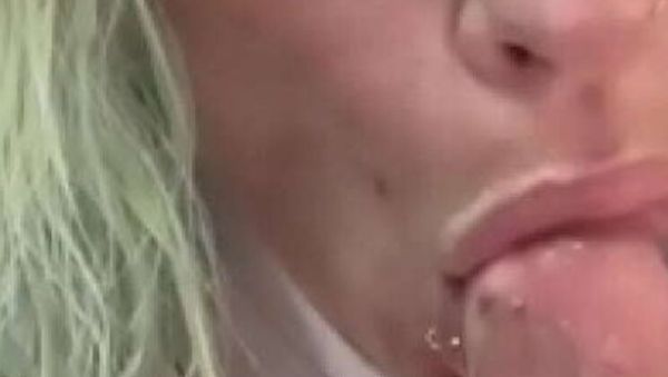 Wet T-Shirt Streetwalker Gives Backseat Blowjob and Swallows Cum - Amateur Car Sex with Real Hooker - porntry.com on freevids.org