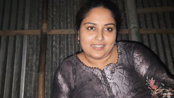 Bangladeshi Wife Akhi Moni Homemade - Sucking Tight Pussy & Hot Cowgirl Sex - veryfreeporn.com - Bangladesh on freevids.org