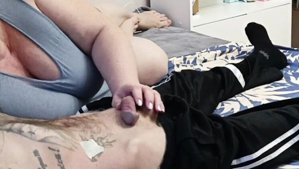 Neighbor MILF Zona901 Deep Throat Blowjob & Cum In Mouth Swallow - porntry.com on freevids.org