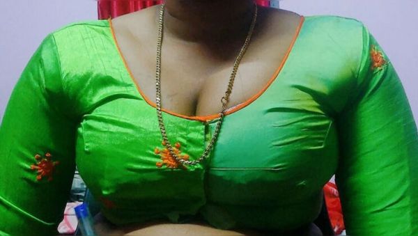 Big Boobs Indian Stepmom Seduces Step Son For Sex - Desi Mohini - xxxfiles.com - India on freevids.org