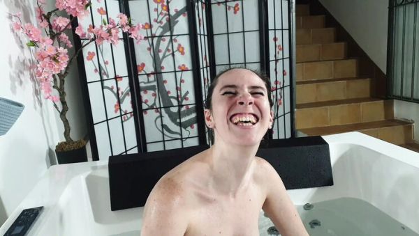 Petite Nyx Scarlett First Time Jacuzzi Interview Blowjob & Facial - xxxfiles.com - France on freevids.org