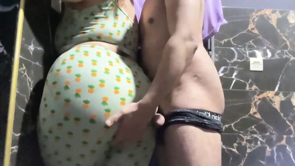 Majda Arabic Big Ass Arab MILF Doggy Style Amateur HD - xxxfiles.com - Colombia - Pakistan on freevids.org