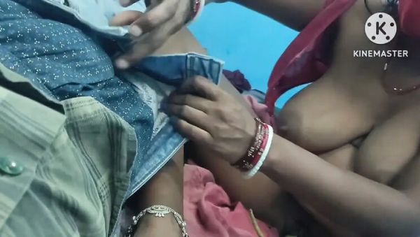 Desi Village Bhabhi Outdoor Sex - Hot Indian Wife Blowjob & Doggy Style Homemade Video - xxxfiles.com - India on freevids.org