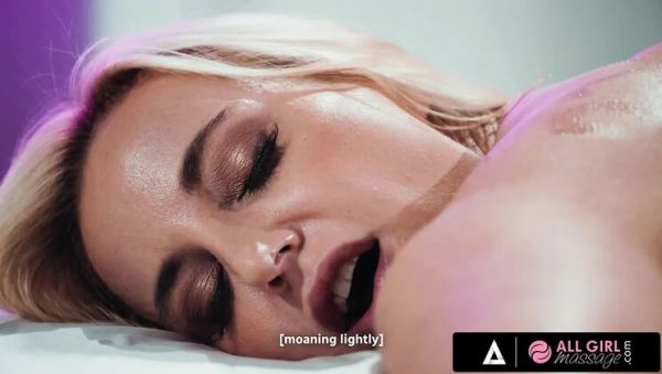 Alex Coal Lesbian Massage - Hottie Masseuse Licks MILF Sophia West's Pussy & Ass - porntry.com - Britain on freevids.org