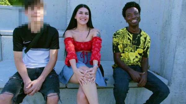 Hi, I'm Paola White's BF and I want to see her fucking a black - hclips.com on freevids.org