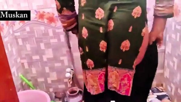 Muskan Rani Pakistani Girl Viral Homemade Sex Video - Amateur Wife Lovemaking - porntry.com - Pakistan on freevids.org