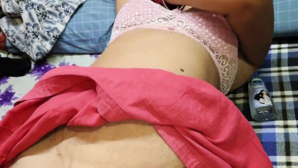 Desi Village Mom Madhu Self Piss Handjob While Driving at Midnight - Hairy Mature Indian Aunty - xxxfiles.com on freevids.org