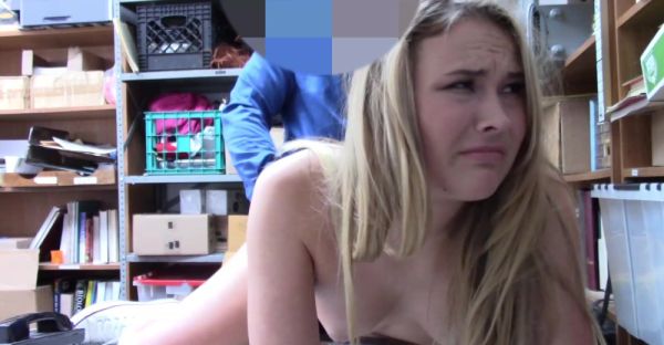 Teen Alyssa sucks massive cop cock in HD - alphaporno.com on freevids.org