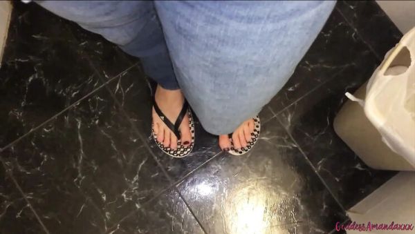 Goddess Amanda Licks Wet Pussy in Bathroom - Amateur MILF Toilet Fetish - xxxfiles.com - Britain - Usa on freevids.org