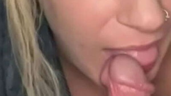 Streetwalker Bunny deepthroats cock in car backseat POV then shows cum in mouth - porntry.com on freevids.org