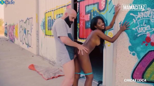 Pretty Ebony Chick Boni Brown Is Having An Outdoor Fuck With Max Cortes - videomanysex.com on freevids.org