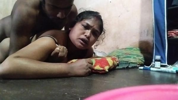 Desi Indian Husband Wife Full HD Sex Video - Hindi Bhabhi Hardcore Anal & Blowjob - veryfreeporn.com - India on freevids.org