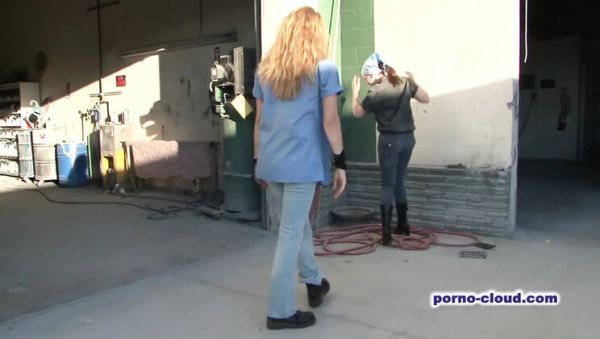 Lesbian Workers Daisy Layne & Ariel Stonem Nipple Play Outdoor - porntry.com - Britain on freevids.org