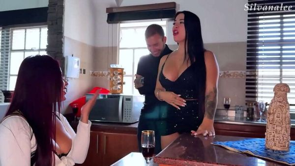 Swinger Party with My Stepsister - Lesbian Sex & Big Tits MILF - veryfreeporn.com on freevids.org