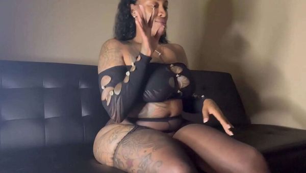 Sexy PAWG MILF Live Stream - Huge Ass Amateur Latina Homemade - porntry.com on freevids.org