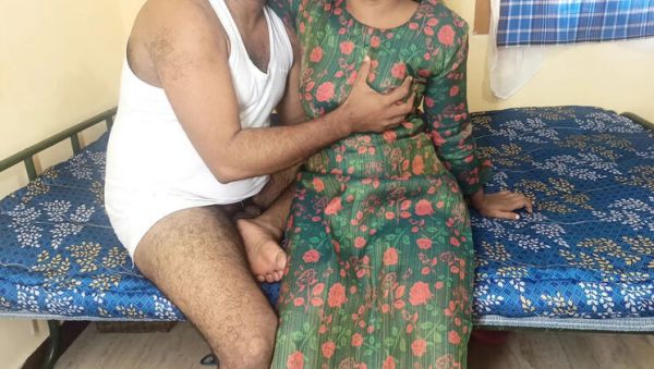 Indian Housewife Pussy Licking - Horny Maid Roleplay with Friend - veryfreeporn.com - India on freevids.org