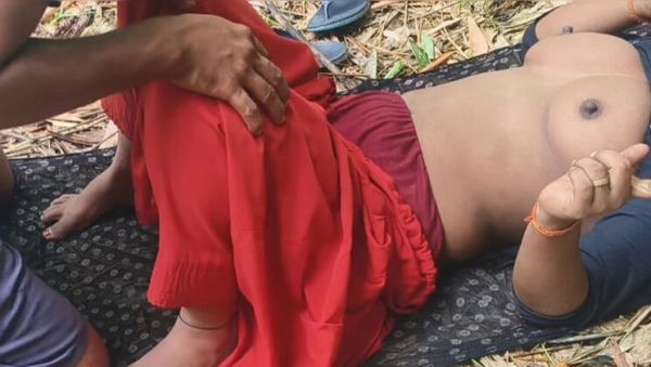 Desi Aasha Ji Gives Her Rich Latina Stepsister Anal Fuck & Squirting Orgasm - veryfreeporn.com - India on freevids.org