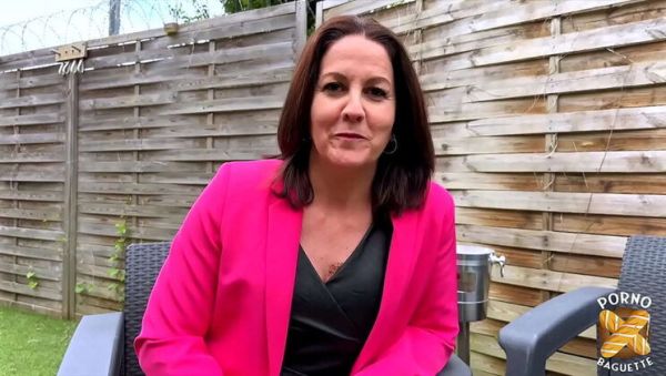 Amateur MILF Ellie gets fucked by Hiro Maeti in France - porntry.com - France on freevids.org