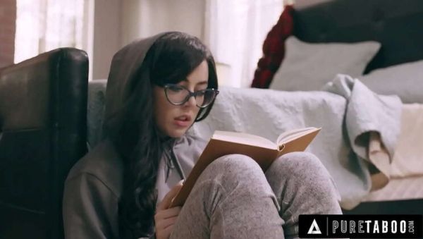 Whitney Wright shocked as she finds out her crazy hookup's girlfriend secret - rough doggystyle & sloppy deepthroat with Tommy Pistol - veryfreeporn.com on freevids.org