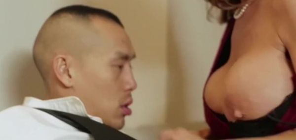 Busty Mature Milf Deauxma Fucks Hotel Brit Keni Styles! - inxxx.com on freevids.org