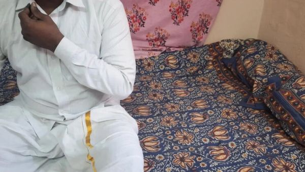 Indian chubby wife gets fucked hard by council head in public office - Tamil sex with Delightrose - veryfreeporn.com - India on freevids.org