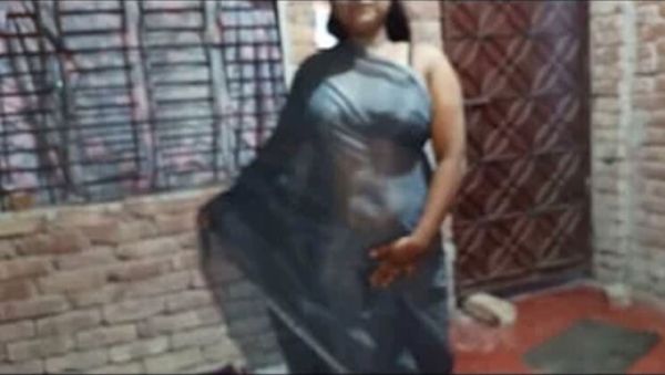 Desi Wife Skakoi Slow Saree Strip Tease Homemade Bengali Bhabhi - xxxfiles.com - India on freevids.org