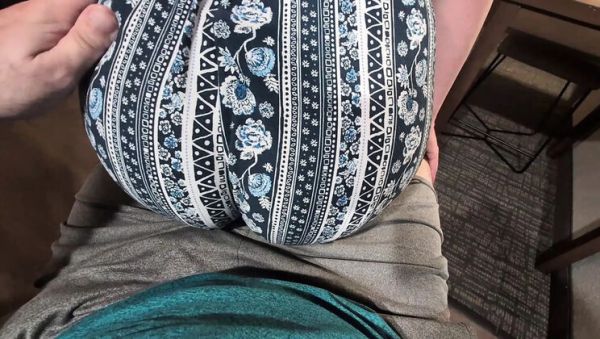 Redhead teen creaming shorts during amateur lapdance close-up - veryfreeporn.com - Usa on freevids.org