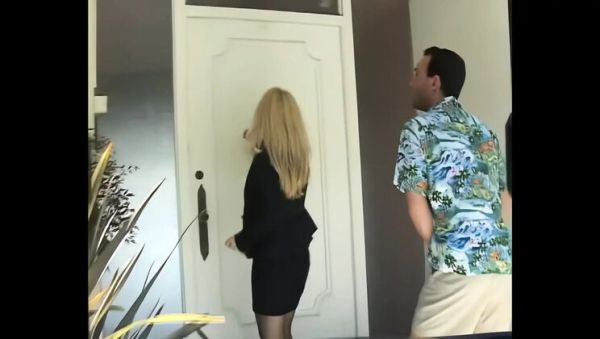 Queen Robin Pachino Rides Dino Bravo's Big Cock Hard - Sensual Blowjob & Cumshot in HD - veryfreeporn.com - Britain on freevids.org