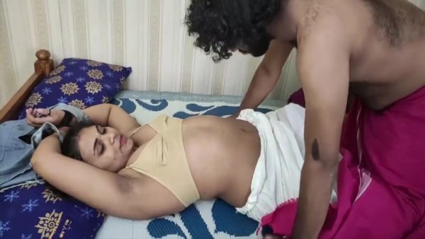 Sharun Raj And Vaishnavy Raj - Beautiful Bhabhis Secret Afternoon Ride On Devars Massive Cock - desi-porntube.com - India on freevids.org