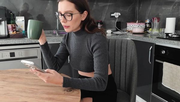 Horny MILF Cheating in Kitchen - Sloppy Blowjob & Pussy Licking - Ghomestory - porntry.com on freevids.org