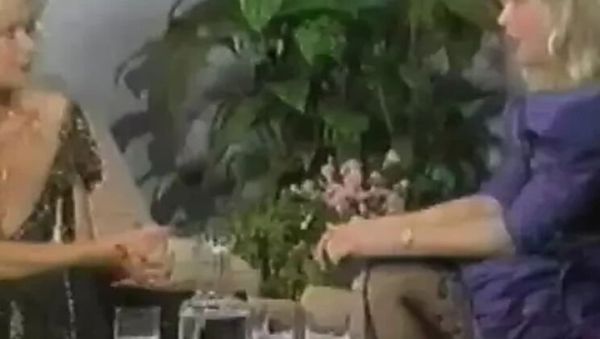 Zeta Ross Electric Blue Sex Show - Big Tits British Vintage Porn - veryfreeporn.com - Britain on freevids.org