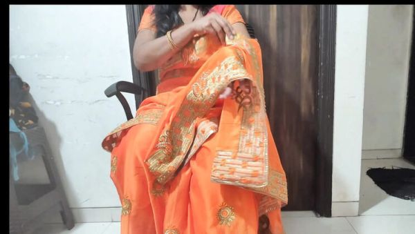 Desi Bhabhi Hardcore Sex With Devar - Big Tits Indian Aunty Doggy Style Creampie - veryfreeporn.com - India on freevids.org