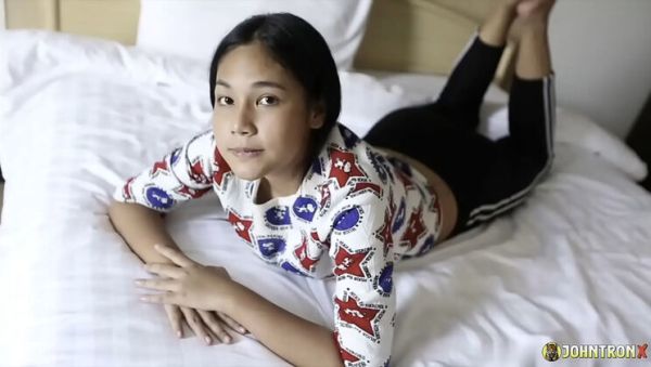 Young Thai Babe Gets Hairy Pussy Fucked Hard - Amateur Creampie & Blowjob - porntry.com - Thailand on freevids.org